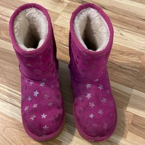 Hot pink Ugg boots with silver stars